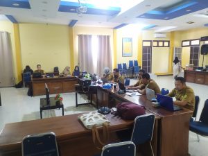 Read more about the article Sambas Maksimalkan Momentum Terakhir : Verifikasi Akhir dan Input Inovasi Daerah Dimatangkan Demi Skor IID Optimal