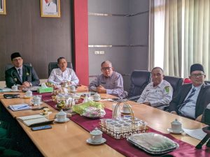 Read more about the article Kepala Dinas Kominfo dampingi Wakil Bupati Ikuti Seminar Opini Ombudsman RI Melalui Zoom Meeting
