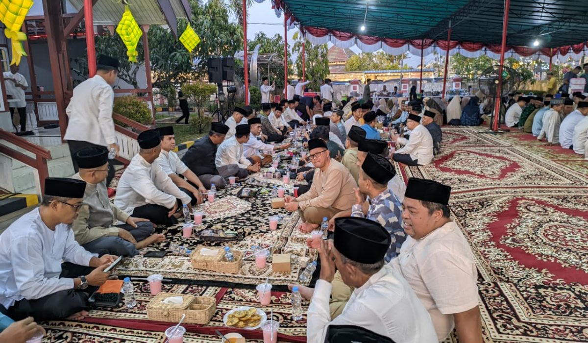 Kadis Kominfo Sambas Hadiri Jamuan Sambutan Kunjungan Konjen RI Kuching di Rumah Dinas Bupati