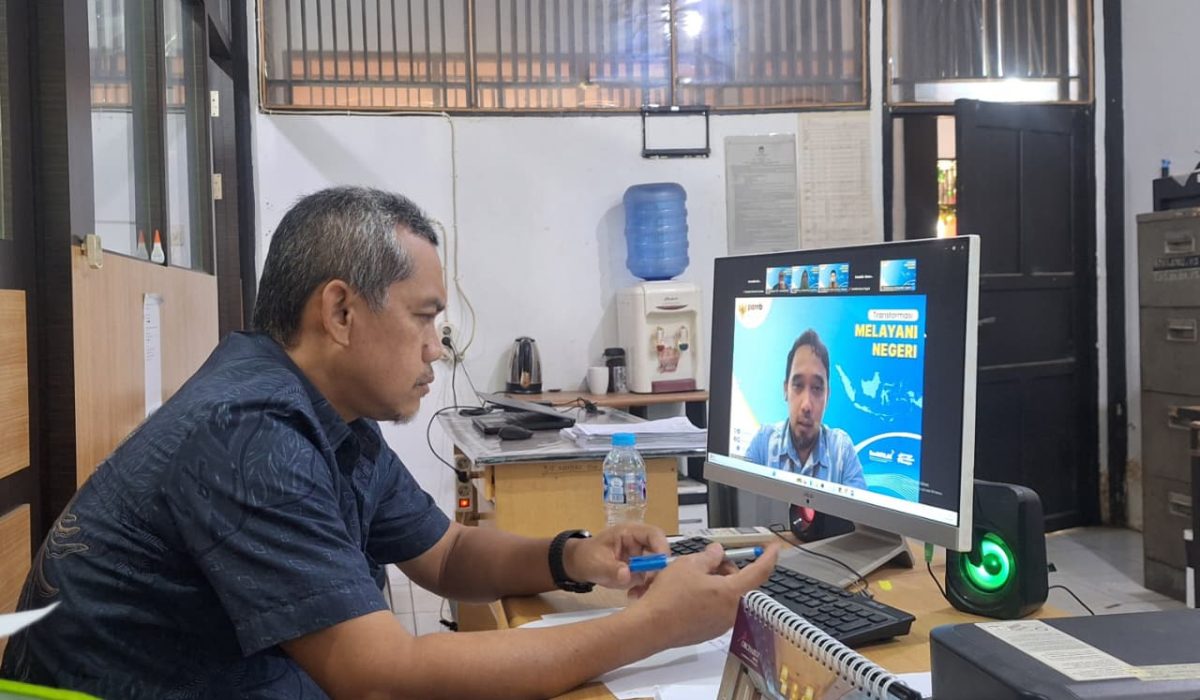 Diskominfo Sambas Ikuti Diskusi Publik Rancangan PermenPANRB tentang Evaluasi Kinerja Pemerintah Digital