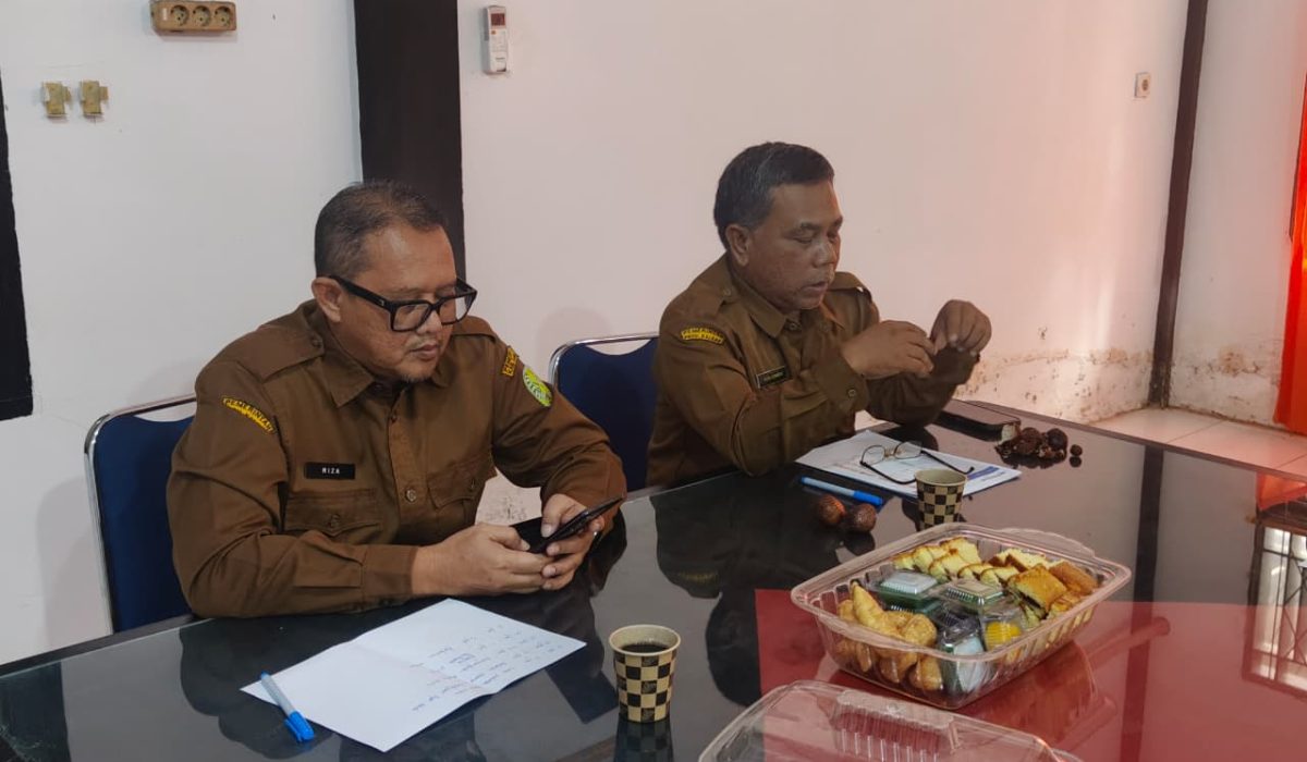 ​Pertegas Disiplin dan Kekompakan, Dinas Kominfo Sambas Gelar Evaluasi Kinerja Rutin