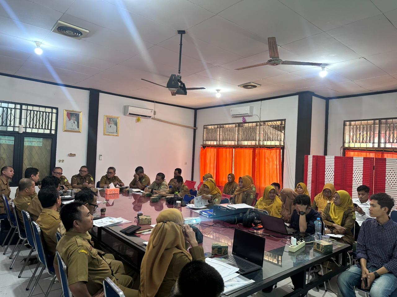 You are currently viewing Mendukung Transformasi Pemerintahan Digital, Pemkab Sambas Gelar Seminar Penyusunan Arsitektur Bisnis dan Layanan