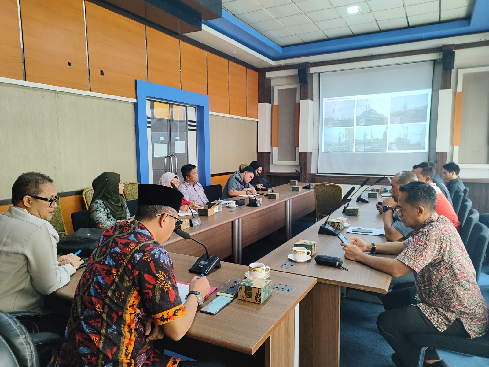 You are currently viewing Pemkab Sambas Perkuat Penataan Jaringan FO, Pastikan Konektivitas Tetap Aman dan Tertib
